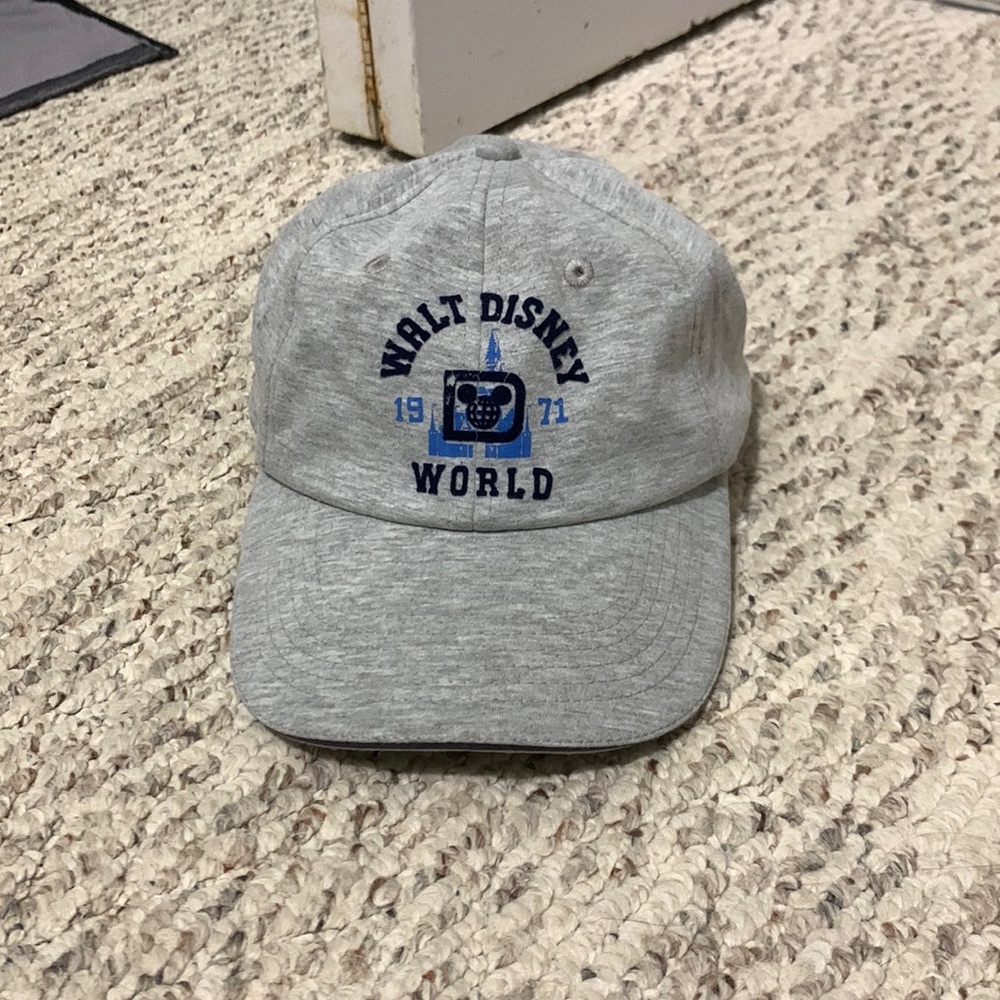 Walt Disney World hat